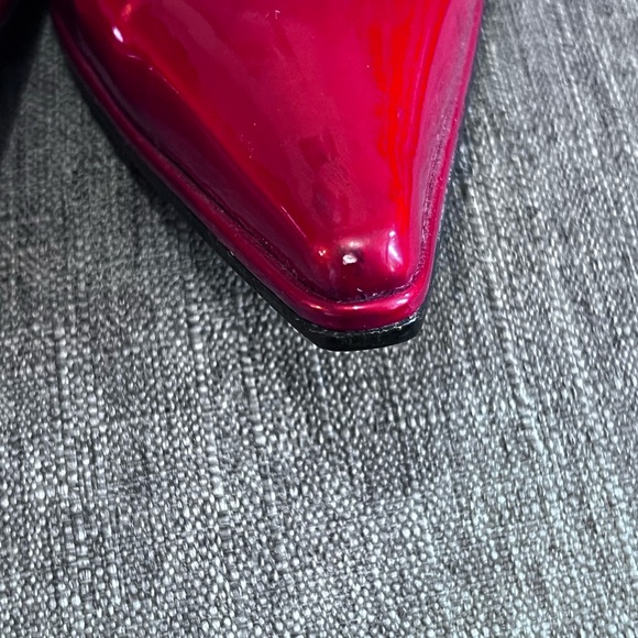 Stuart Weitzman Glossy Red Slingback Heels - Picture 10 of 16